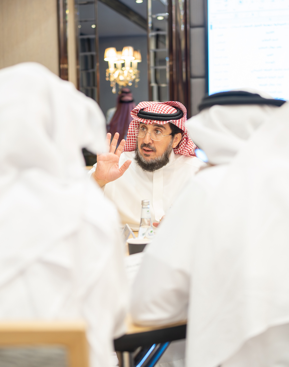 كايزن-تقديم-بيانات-كتالوج-ورش عمل-للققاء-لتعزيز-حوكمة-البيانات-والجودة قدّمت شركة Kaizen ورش عمل حول كتالوج البيانات لصالح شركة وقاء، مما أتاح إدارة البيانات الوصفية وتصنيف البيانات وملكيتها وتحسين الحوكمة لاتخاذ القرارات.